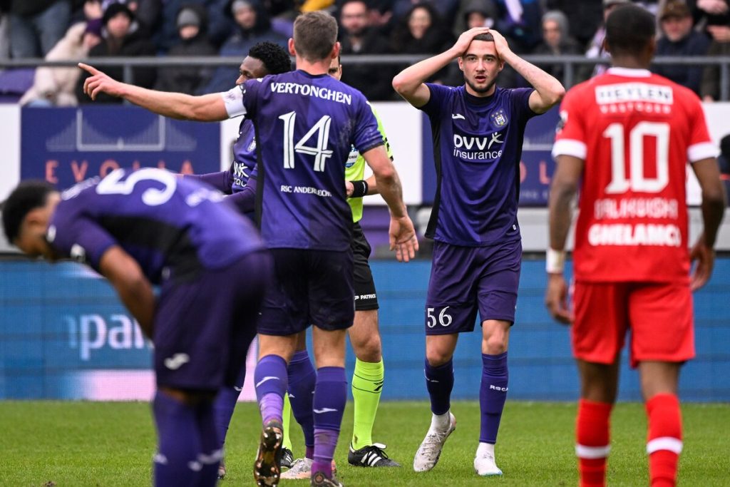 nhan-dinh-soi-keo-antwerp-vs-anderlecht-luc-18h30-ngay-1-5-2025