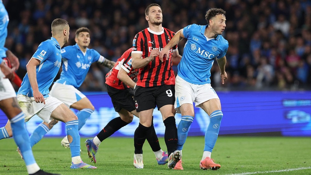 nhan-dinh-soi-keo-napoli-vs-ac-milan-luc-02h00-ngay-19-12-2025-1